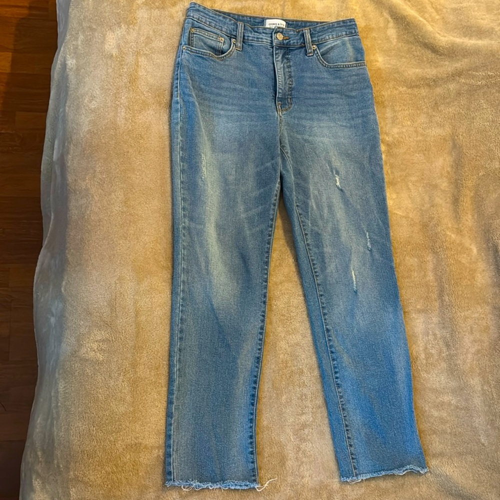 Crown & Ivy women jeans, high waisted, size 6R